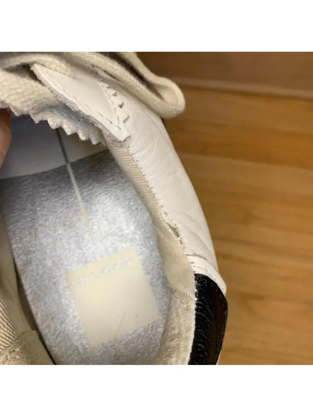 Dolce Vita Notice Sneakers in White Gray Leather - Size 6